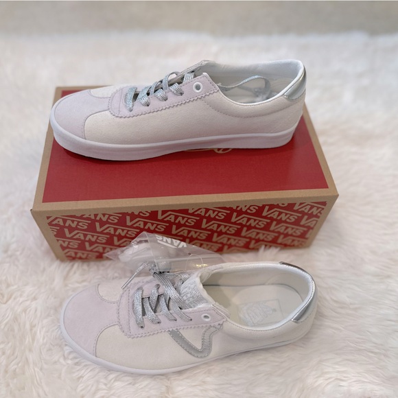 Vans NWT Women's White and Silver Sneakers - Picture 4 of 8